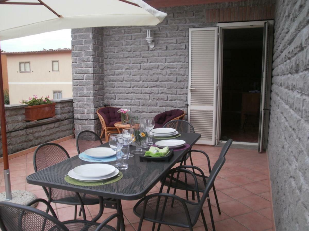 La Casa Di Sofia - Casa Vacanza Monterosi Bagian luar foto